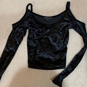 Black velvet cut out shoulder long sleeve